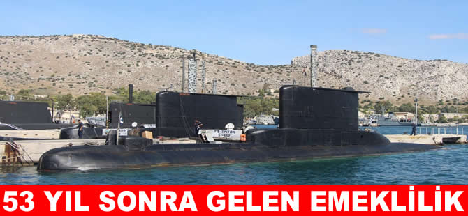 Yunanistan bir denizaltıyı daha emekli etti