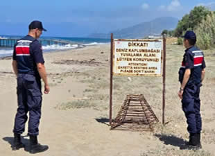 Jandarma ekiplerinden caretta caretta yuvası denetimi