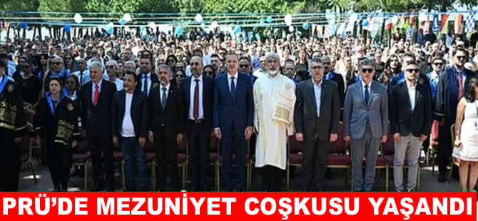 Piri Reis Üniversitesi’nde mezuniyet coşkusu