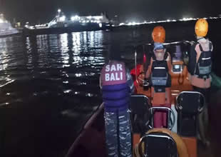 Turistik ada Bali’de feribot battı: 4 ölü 32 kayıp