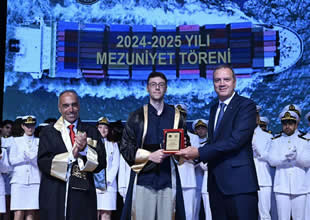 Tamer Kıran Cerrahpaşa DUİM öğrencilerini törenle uğurladı