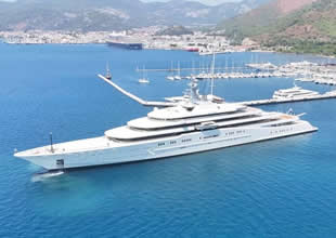 Roman Abramoviç’in yatı Tuzla’ya bakıma geliyor