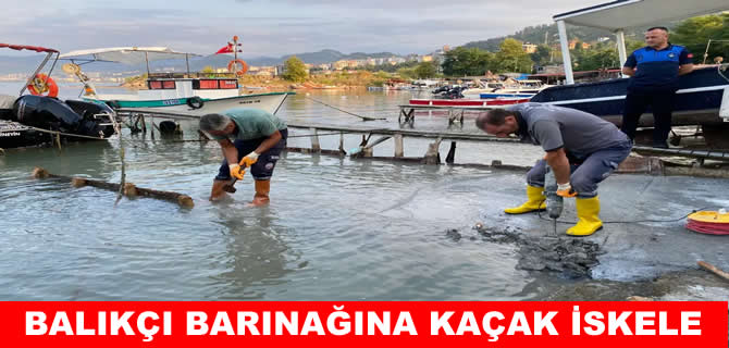Balıkçı barınağına kaçak iskele yaptılar