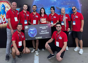 ALKÜ’lü gençler Kılıç & Arslan ile en yi tasarınm ödülünü aldı