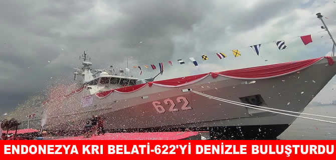 Endonezya ilk hibrit füze gemisi KRI Belati-622'yi denize indirdi