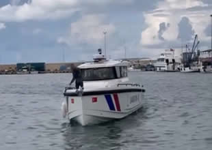 Yütek Gemi TCJ-33’yi, Jandarma’ya teslim etti