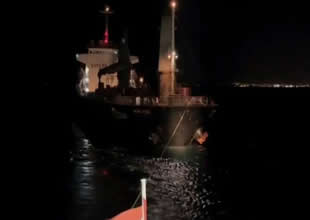 Çanakkale Boğazı'nda arızalanan gemi kurtarıldı