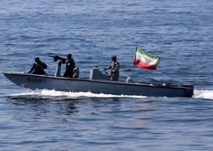 İran kaçak akaryakıt taşıyan tekneye el koydu