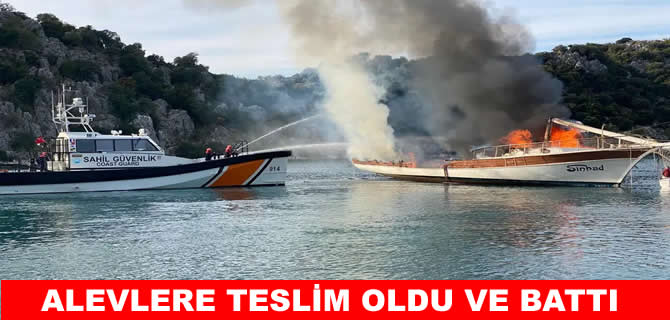 Antalya'da deniz ortasında korkutan yangın