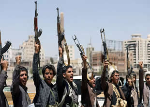 Husiler Kızıldeniz saldırılarını askıya aldı