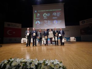 İklim Değişikliği ve Çevre Sempozyumu Piri Reis Üniversitesi’nde gerçekleştirildi