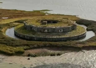 Denizin ortasındaki kale 2.8 milyon TL’ye satılıyor