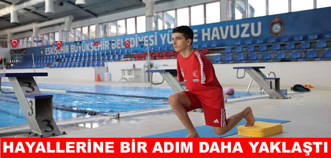 Milli para yüzücü hayallerine bir adım daha yaklaştı