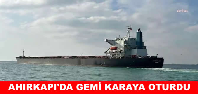 Ahırkapı’da karaya oturan gemiyi KEGM kurtardı