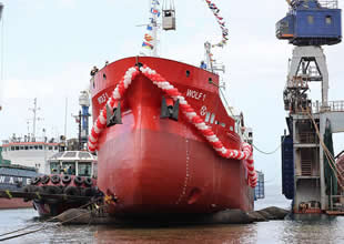 Hicri Ercili çevre dostu tanker 'Wolf 1' suyla buluşturdu