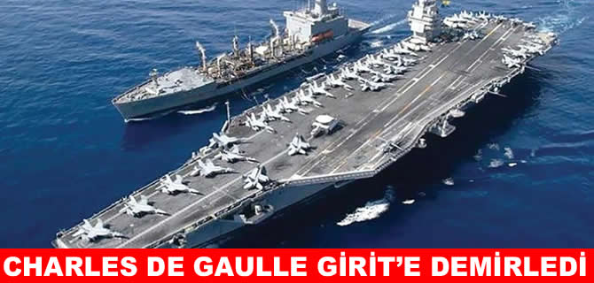 Charles de Gaulle Girit'teki Suda Üssü'nde