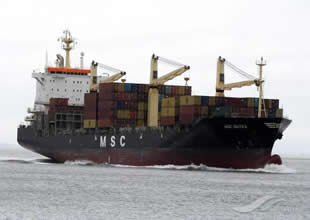 İran: İsrail ile bağlantılı gemi İHA ile vuruldu