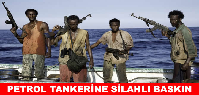 Nijerya’da korsanlar petrol tankerine baskın düzenledi