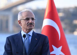 Uraloğlu: Boğazlarda 4 ayda 15 bin 639 kılavuzluk hizmeti verildi