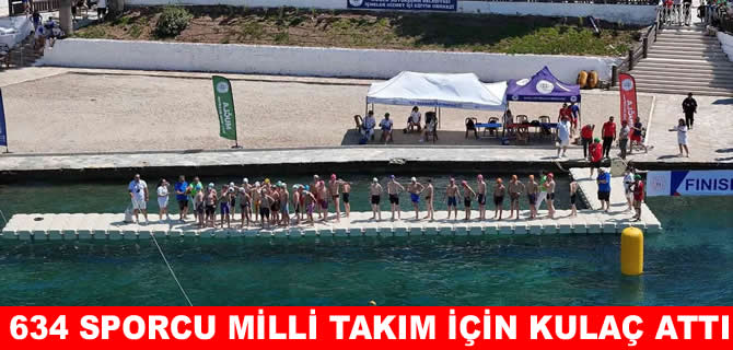 Marmaris'te 634 sporcu milli takım için kulaç attı