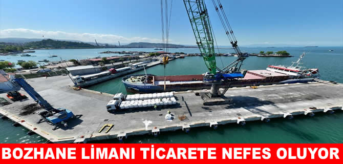 Bozhane Limanı'nda yük trafiği artıyor