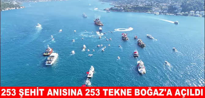 Boğaz’da 15 Temmuz şehitleri anısına 253 tekneyle deniz korteji