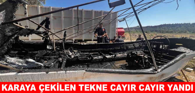Aksu’da karaya çekili tekne yangında kullanılamaz hale geldi