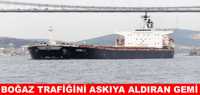 İstanbul Boğazı'nda gemi trafiği askıya alındı