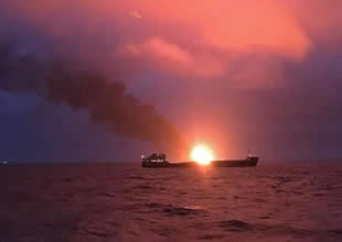 Kimyasal madde taşıyan tanker yandı: 2 kişi öldü