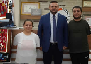 Bakanlık, engelli milli yüzücülere verdiği ödülleri geri istedi