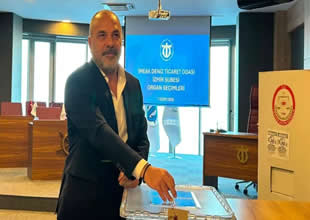 DTO İzmir Şubesi’nde Yusuf Öztürk güven tazeledi