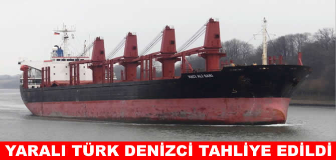 Cezayir açıklarında yaralanan Türk denizciye havadan tahliye
