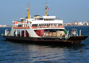 Gelibolu feribot seferleri tekrar başladı