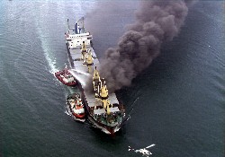 Flaş! Akdeniz'de Tankerler çatıştı