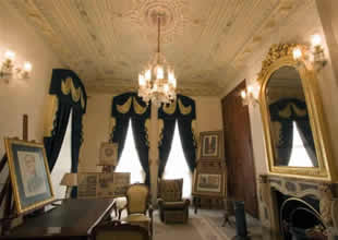 Savarona'daki değerli eşyalar sergileniyor