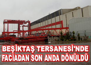 Beşiktaş Tersanesi'nde vinç devrildi