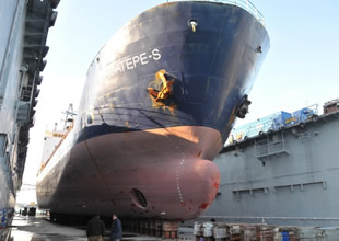 İnebolu'da gemi onarım havuzu daldırıldı