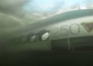 Dünyanın ilk denizaltı barı İsveç'te açıldı