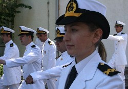 2010'da 50 bin zabitan açığı