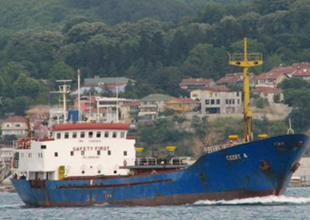 Ege Denizi'nde Türk gemisi yandı