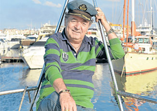 Sanatçı Kayahan teknesini satışa çıkardı