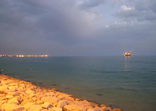 İran Hürmüzgan'a yeni liman yapıyor