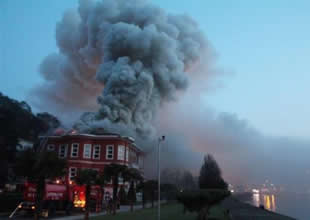Müşir Fuat Paşa Yalısı'nda yangın çıktı