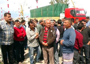 Türk TIR şoförleri sonunda Türkiye'ye geldi
