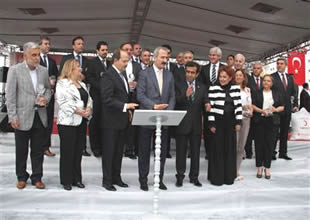 'Aqua Star' gemisi yardımlarla yolda