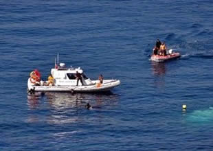 Çeşme'de mülteci teknesi battı: 4 ölü