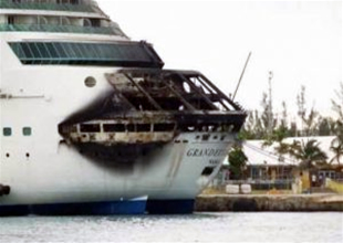 Lüks yolcu gemisinde korkunç yangın