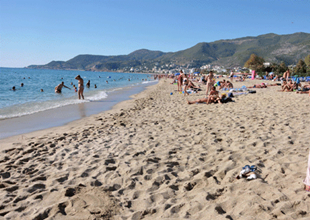 İdris Güllüce: Plajlara giriş 2-3 lira olacak