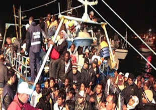 Fransa'da göçmenlere polis dayağına tepki büyüyor