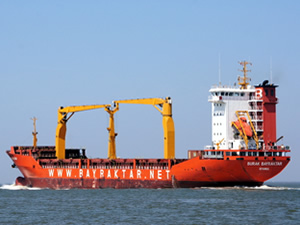 M/V Burak Bayraktar, Taranto Limanı'nda tutuklandı